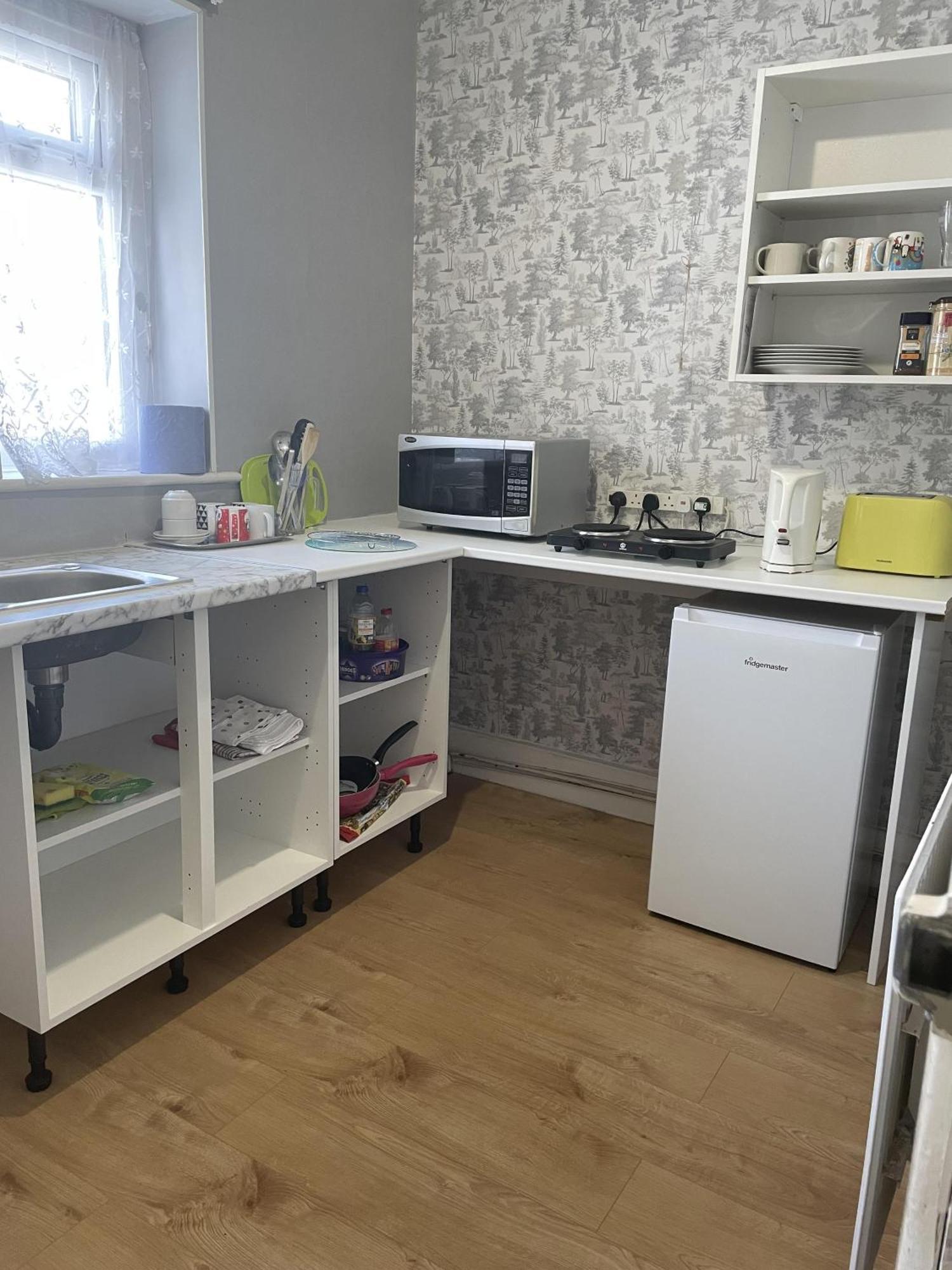 Renovated 4-Bed Home - Sleeps 9 - Parking - Spa Blackpool Dış mekan fotoğraf